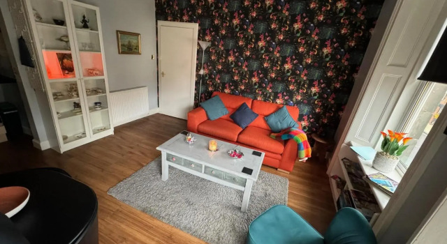 Edinburgh TWO BEDROOM apartment with free side street parking 24 hours, Prenota Appartamento Portobello Edimburgo