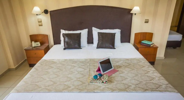 Студия Theo Beach Hotel Apartments