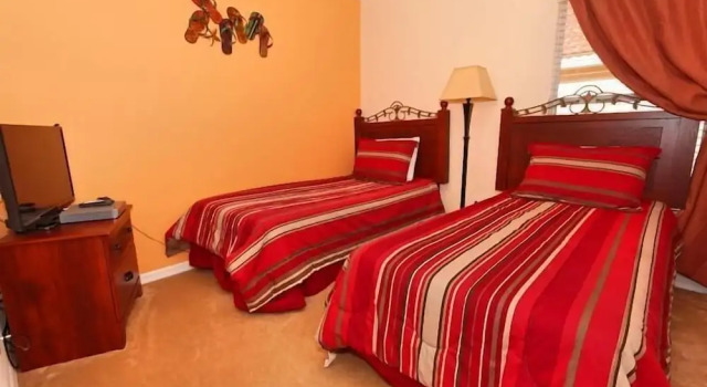 1112 SA Amazing 4 Bedrooms 3 Baths Near Disney