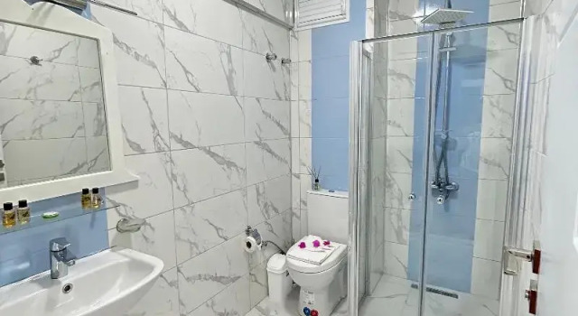 Номер Classic Marquis Blue Hotel