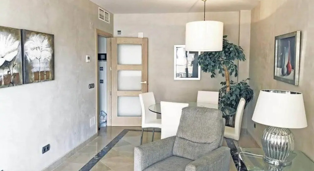 Apartment Marina del Castillo pool view, Забронировать Апартаменты/квартира Апартаменты Малаги, рядом с Музей автомобилей и моды, Апартаменты/квартира