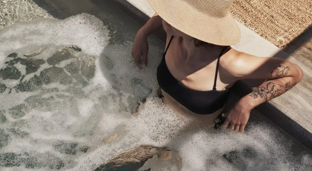 Полулюкс с 2 комнатами с красивым видом из окна Under the Sun Cycladic Village