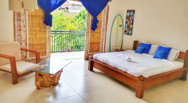 Номер Deluxe Cornerstone Bali Coworking