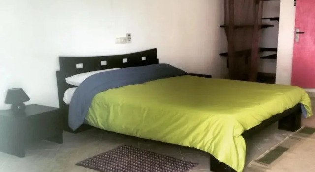Kame Surf Camp & School Sunset Beach Bar, Prenota Hotel Assinie-Mafia Aboisso