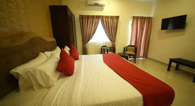 Kingston By REMO Hotels and Resorts, Забронировать Отель Отели Западной провинции 3 звезды, 3*