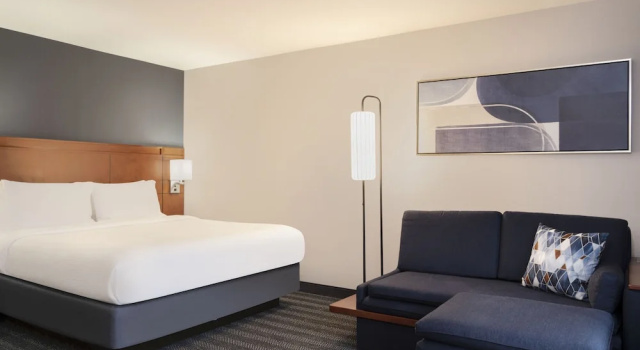 Двухместный номер Standard Courtyard Columbus New Albany