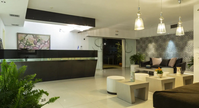 Dafni Plus Hotel