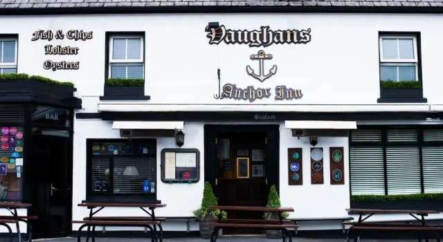 Vaughans Anchor Inn, Book Hotel Hoteller i Clare med parkering, Parkering