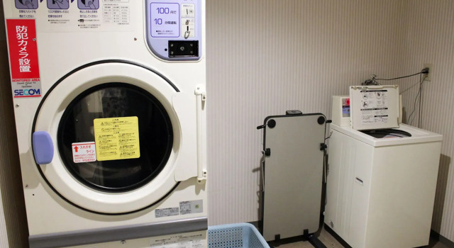 Hiroshima Capsule Hotel & Sauna New Japan EX - Caters to Men, Prenota Hotel a capsule Hotel capsula a Chugoku, Hotel a capsule