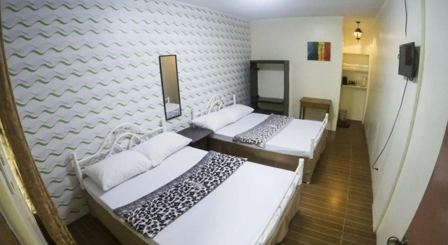 Leticia's Garden Resort and Events Place, Забронировать Курортный отель Калумпит Лусон