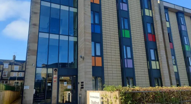 Accommodation Bradford, Забронировать Отель Брэдфорд Западный Йоркшир, рядом с Брэдфордский музей полиции