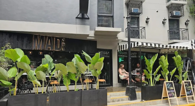 Mad Monkey Manila