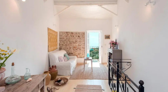 Коттедж c 1 комнатой Nausica House