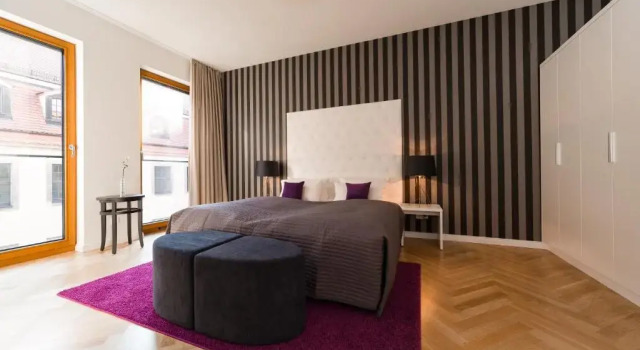 Апартаменты Modernes Apartment am Neumarkt