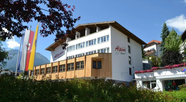 Hotel Alpina Resort nature & wellness, Rezerwuj Ośrodek wypoczynkowy Hotele w Wenns ze śniadaniem, Śniadanie