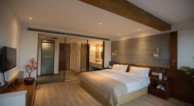 Lugu Lake Er San hotel
