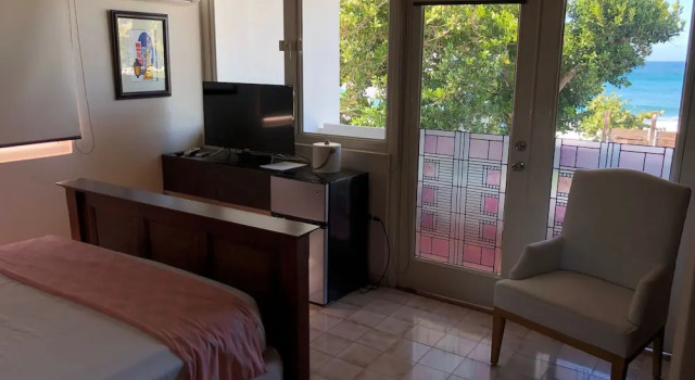 Полулюкс Vacation Rentals at Salitre
