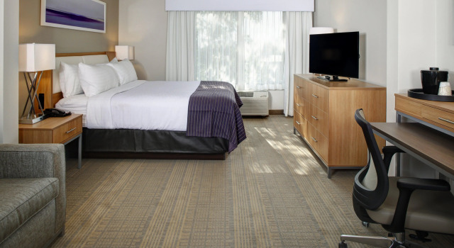 Holiday Inn Franklin - Cool Springs, an IHG Hotel, Buchen Sie Hotel Franklin Tennessee