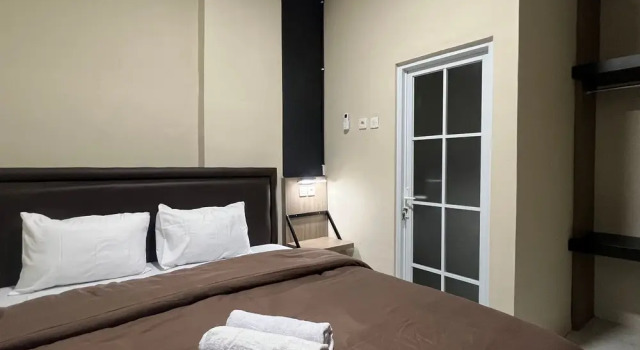 Brenn Hotel Semarang Mitra Reddoorz