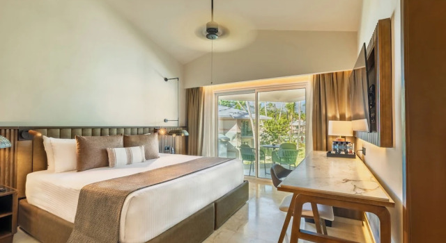 Одноместный семейный полулюкс с видом на сад Family Selection at Grand Palladium Select Bávaro - All Inclusive