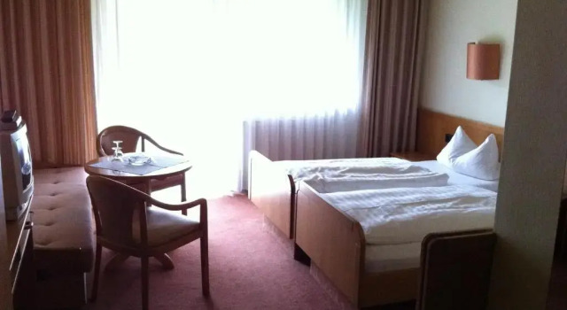 Двухместный номер Standard с балконом Hotel Bacchusstube garni