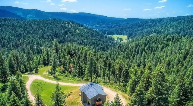 Коттедж с 3 комнатами с балконом Unique 40 Acre Nature Retreat w/ Trails & Views!