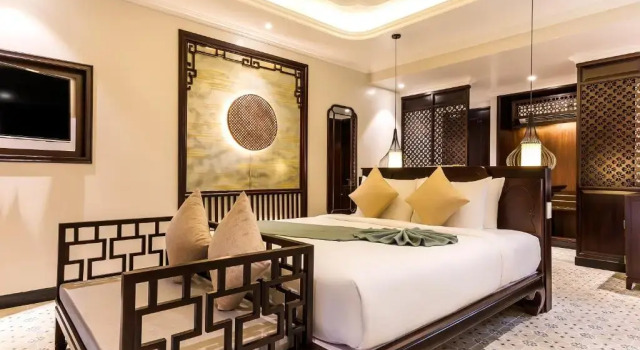 Двухместный номер Luxury с балконом и с видом на реку Laluna Hoi An Riverside Hotel & Spa