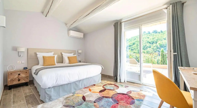 Domaine Ribiera, Hotel 5 Etoiles, SPA & Golf - Forcalquier