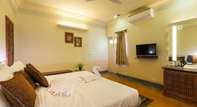 Номер Deluxe Anand Bagh Resort & Spa by Ananta