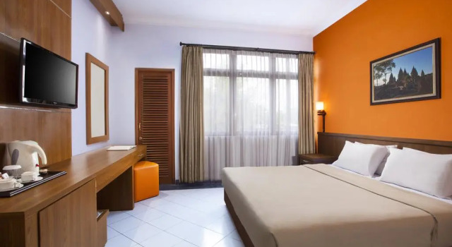 Номер Superior MMUGM Hotel