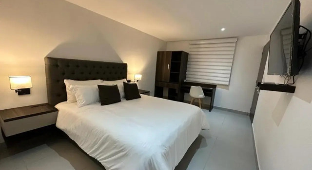 Hotel Zuriel Boutique, Prenota Boutique Crespo 