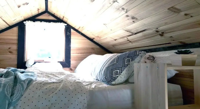 Big Tiny Altitude Tiny House Experience, Rezerwuj Hotel Hotele w Sunbury z parkingiem, Parking