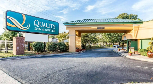 Двухместный номер Standard Quality Inn & Suites Coliseum