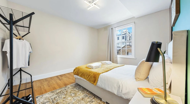Charming Duplex Apartment Paddington W2, Varaa Huoneisto Asunnot kohteessa Merseyside, Huoneisto