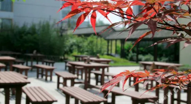 Chaxi Town Resort, Book Ferieresort 4-stjernede hoteller i Chizhou, 4*