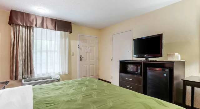 Двухместный номер Standard Quality Inn & Suites Lexington