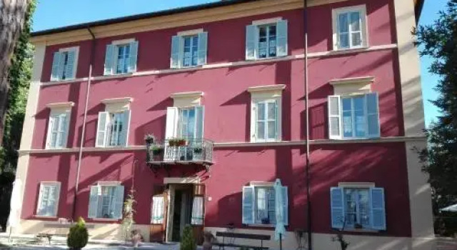 Ostello Villa Franceschini, Réserver Auberge de jeunesse Contigliano Latium