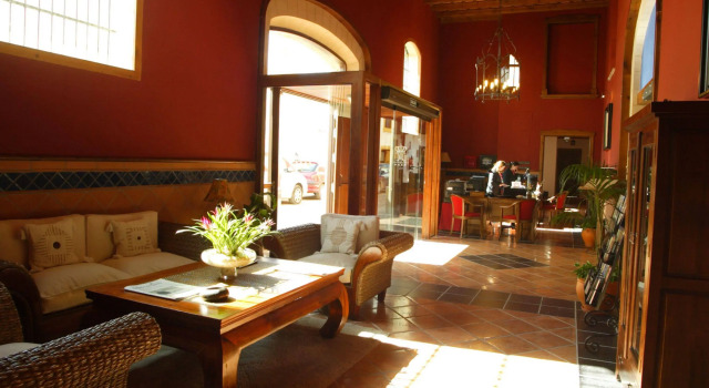 Hotel Alegria Bodega Real