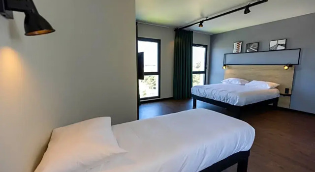 Трёхместный номер Standard Ibis Marseille Marignane Technopole