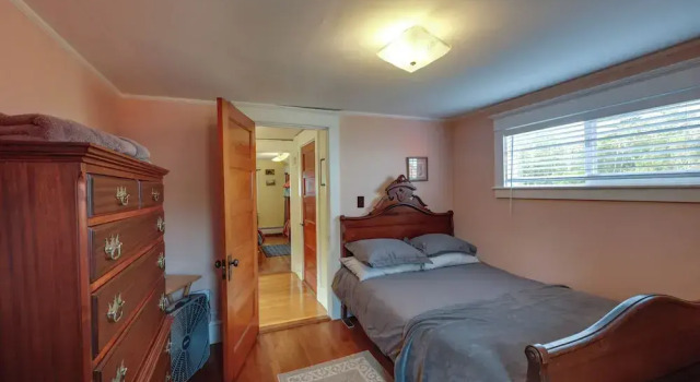 Oceanfront Milbridge Getaway w/ Deck & Views!, Buchen Sie Hotel  
