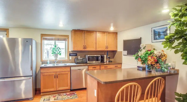 Spacious Coeur d 'alene Home: Near Everything!, Забронировать Дом для отпуска Виллы Кер-д'Ален, рядом с Музей Северного Айдахо, Вилла