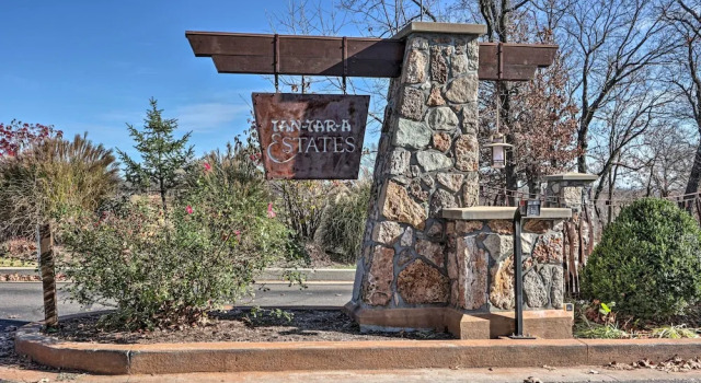 Margaritaville Osage Beach Home w/ Lake Views, Забронировать Отель Отели Осейдж-Бич 3 звезды, 3*