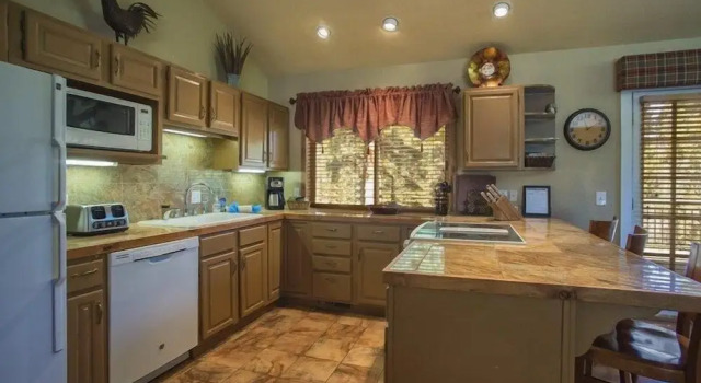 Коттедж Lazy K Mountain Home 5 Bedroom Holiday home by Key to the Rockies
