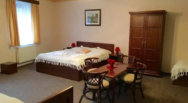Barbora, Prenota Hotel Cesky Krumlov Boemia meridionale