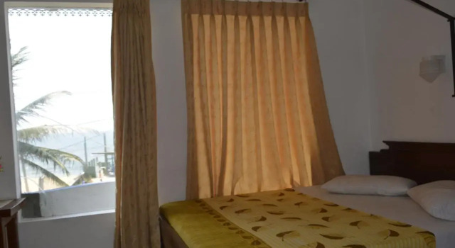Rosand Waves Hotel, Забронировать Отель Хиккадува Округ Галле