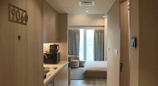 Апартаменты Business Casa Royale Vacation Home - JVC