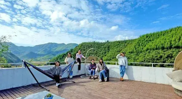 Люкс Moganshan Naicang Boutique Hotel