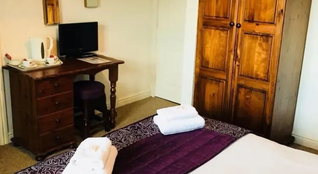 The Waverley Hotel, Забронировать Отель Отели Сноудония с парковкой, Парковка