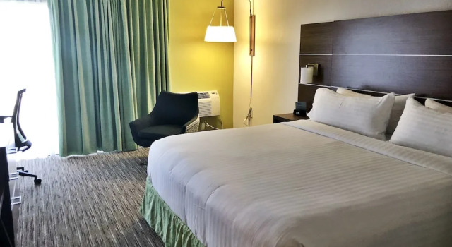 Holiday Inn Express Boca Raton-West by IHG