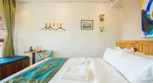 Cuckoo Coffee Inn, Buchen Sie Hotel Hotels in Yunnan mit Parkplatz, Parkplätze